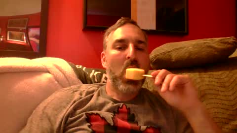 beardedambition online show from June 12, 1:26 am