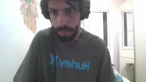 beardedsmoker666 online show from December 5, 6:12 am