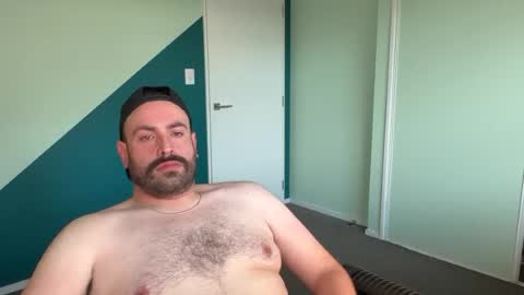 bearrrr online show from June 22, 8:38 pm