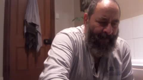 bearsteve75 online show from April 12, 3:38 pm