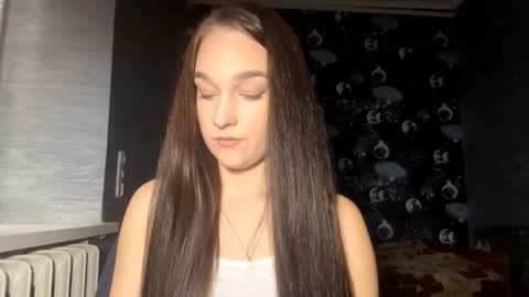 Jasmine online show from December 3, 12:28 pm