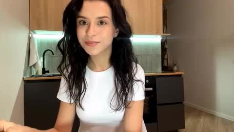 Katie online show from October 11, 8:45 pm