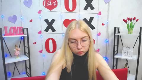 Snapshot of beatriceflyy chatting on February 24, 12:16 pm BeatriceFlyy online show from February 24, 12:16 pm