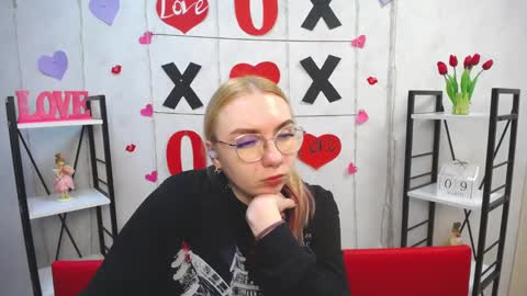 Snapshot of beatriceflyy chatting on March 10, 2:37 pm BeatriceFlyy online show from March 10, 2:37 pm