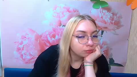 Snapshot of beatriceflyy chatting on September 30, 11:32 am BeatriceFlyy online show from September 30, 11:32 am