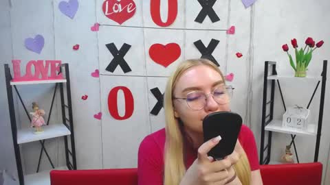 Snapshot of beatriceflyy chatting on February 2, 11:07 am BeatriceFlyy online show from February 2, 11:07 am