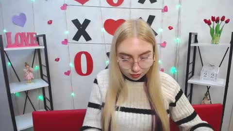 Snapshot of beatriceflyy chatting on February 22, 2:19 pm BeatriceFlyy online show from February 22, 2:19 pm