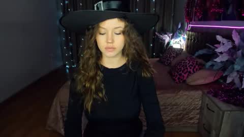 BeatriceWild online show from January 11, 12:11 pm