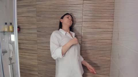 Beatrix or Triss3 online show from September 16, 6:27 am