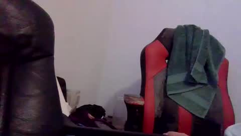 beautifukk online show from January 5, 7:49 am