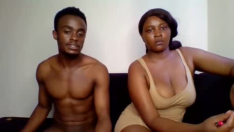 Snapshot of beautiful_and_lovely chatting on October 20, 5:56 am Chelsea and Raymond online show from October 20, 5:56 am