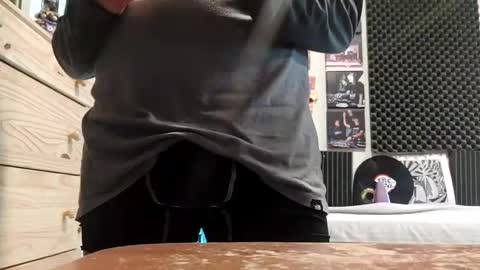 beautifulcock111122223333 online show from March 19, 8:50 am