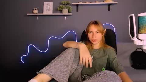 beauty_ginger online show from September 17, 1:03 pm