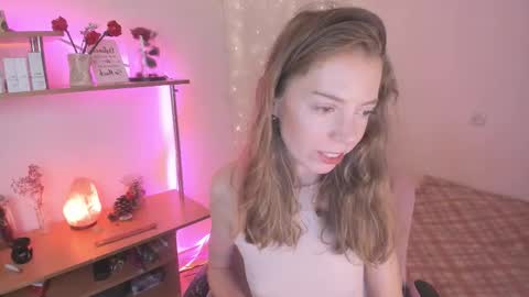 Eliise online show from September 20, 2:09 pm