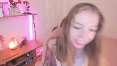 Eliise online show from September 29, 8:57 am