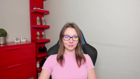 Zoe online show from September 9, 5:29 am