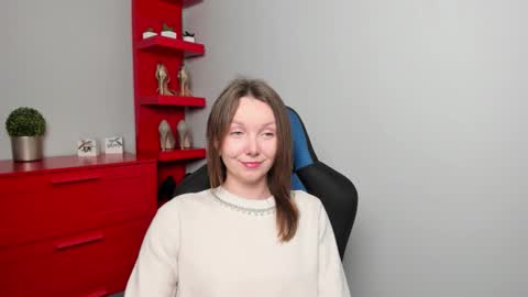 Zoe online show from September 24, 5:47 am