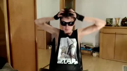 Raluca online show from November 12, 9:50 pm