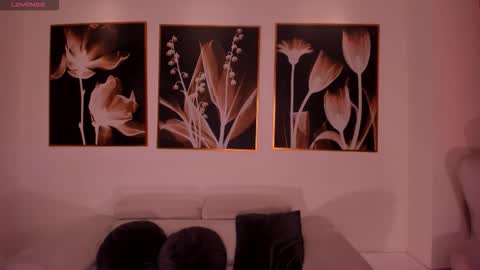 Am Becca online show from February 28, 7:51 pm