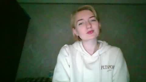 BeckiXJewelqw online show from April 20, 10:51 am