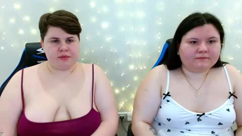 BeckyAndEllen online show from February 28, 11:14 am