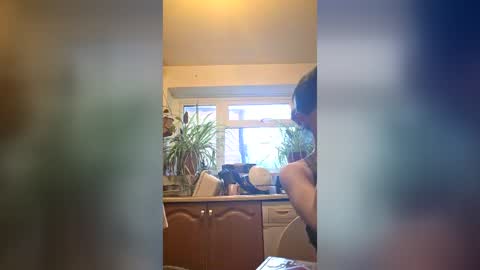 zeef online show from June 24, 7:54 pm