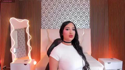 BELLA online show from April 19, 11:33 am