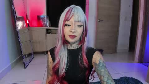 Daniela  ur fav living dead girl  online show from February 3, 11:41 pm