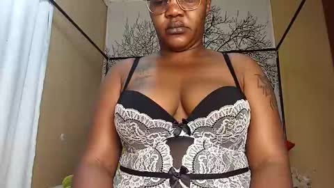 beencee2 online show from January 14, 2:19 am