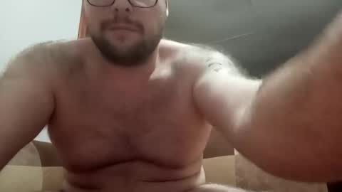 Snapshot of beennudeislife chatting on October 7, 7:43 pm beennudeislife online show from October 7, 7:43 pm