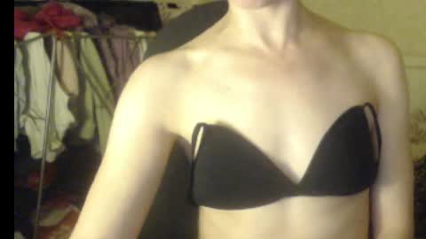 BeettyDream online show from November 25, 7:01 pm