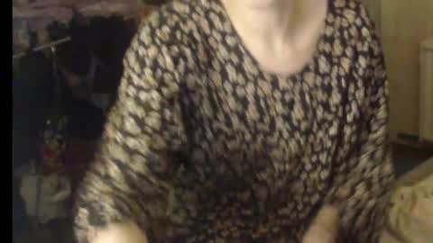 BeettyDream online show from November 6, 7:39 pm