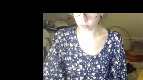 BeettyDream online show from February 15, 8:54 pm