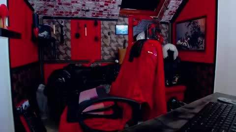 BelatrixDomme online show from December 19, 7:04 am