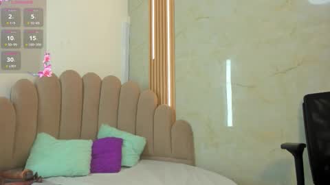 Belkilima  online show from December 1, 7:23 pm