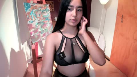 Snapshot of bella_669 chatting on January 13, 1:45 am Bella 669 online show from January 13, 1:45 am