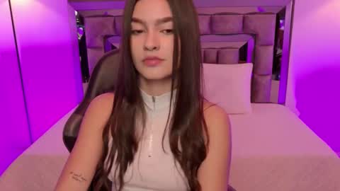 Bella  online show from November 13, 4:59 am