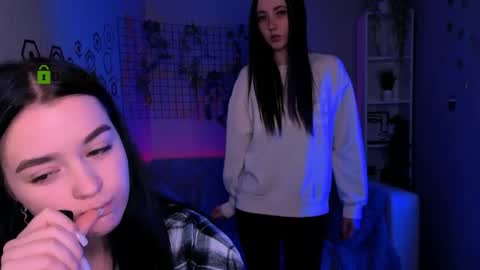 Bella online show from April 10, 7:40 pm