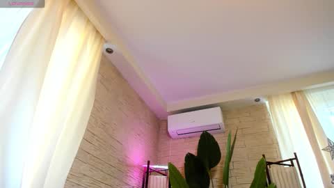 bella_posh online show from January 17, 12:25 pm