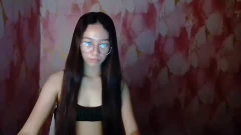 bella online show from April 12, 1:26 pm