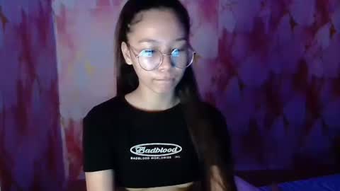 bella online show from June 2, 11:34 am
