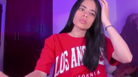 Valeria Model Independent online show from December 2, 3:27 am