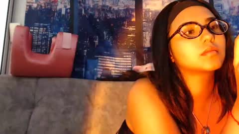 bellabaaker online show from July 27, 6:27 pm