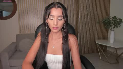  Bella C  online show from April 19, 10:23 pm