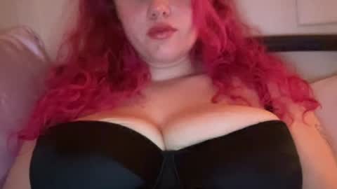 bellacherry03 online show from October 12, 3:32 am