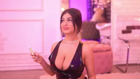 Bella online show from January 8, 6:58 pm