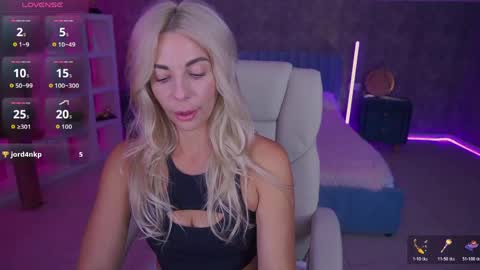 Bella online show from June 1, 6:20 pm
