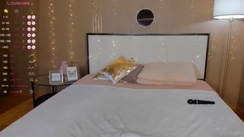 Bella online show from October 16, 2:00 am