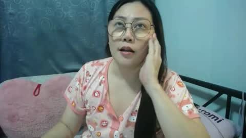 Bella online show from December 3, 7:14 pm