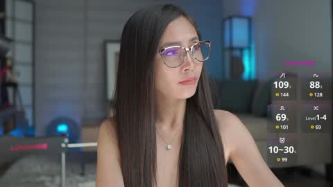 Snapshot of belle_adrienne chatting on January 25, 12:47 pm Belle Adrienne  IG  online show from January 25, 12:47 pm